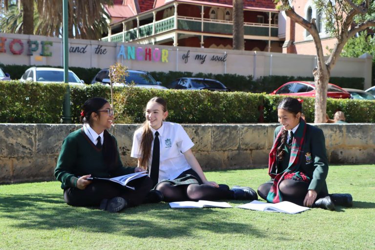 Mercedes College